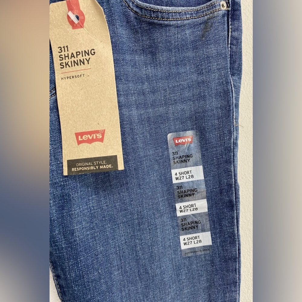 LEVIS 311 Shaping Skinny Women’s Jeans, Size 4 Short W27-L28 - Picture 5 of 11